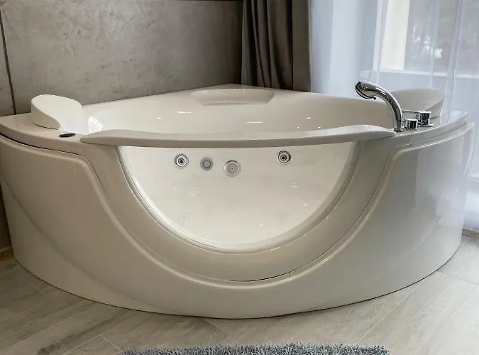 Arkadiya Sky Jakuzi & Mp 24 Apartmán Oděsa