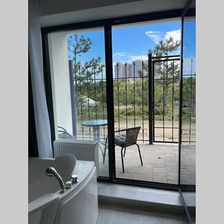 Lejlighed Arkadiya Sky Jakuzi & Mp 24 Odessa