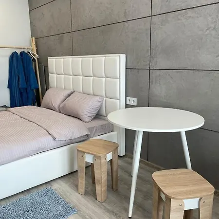 Arkadiya Sky Jakuzi & Mp 24 Apartament *